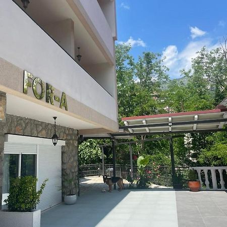 For-A Apartmani Bečići Luaran gambar