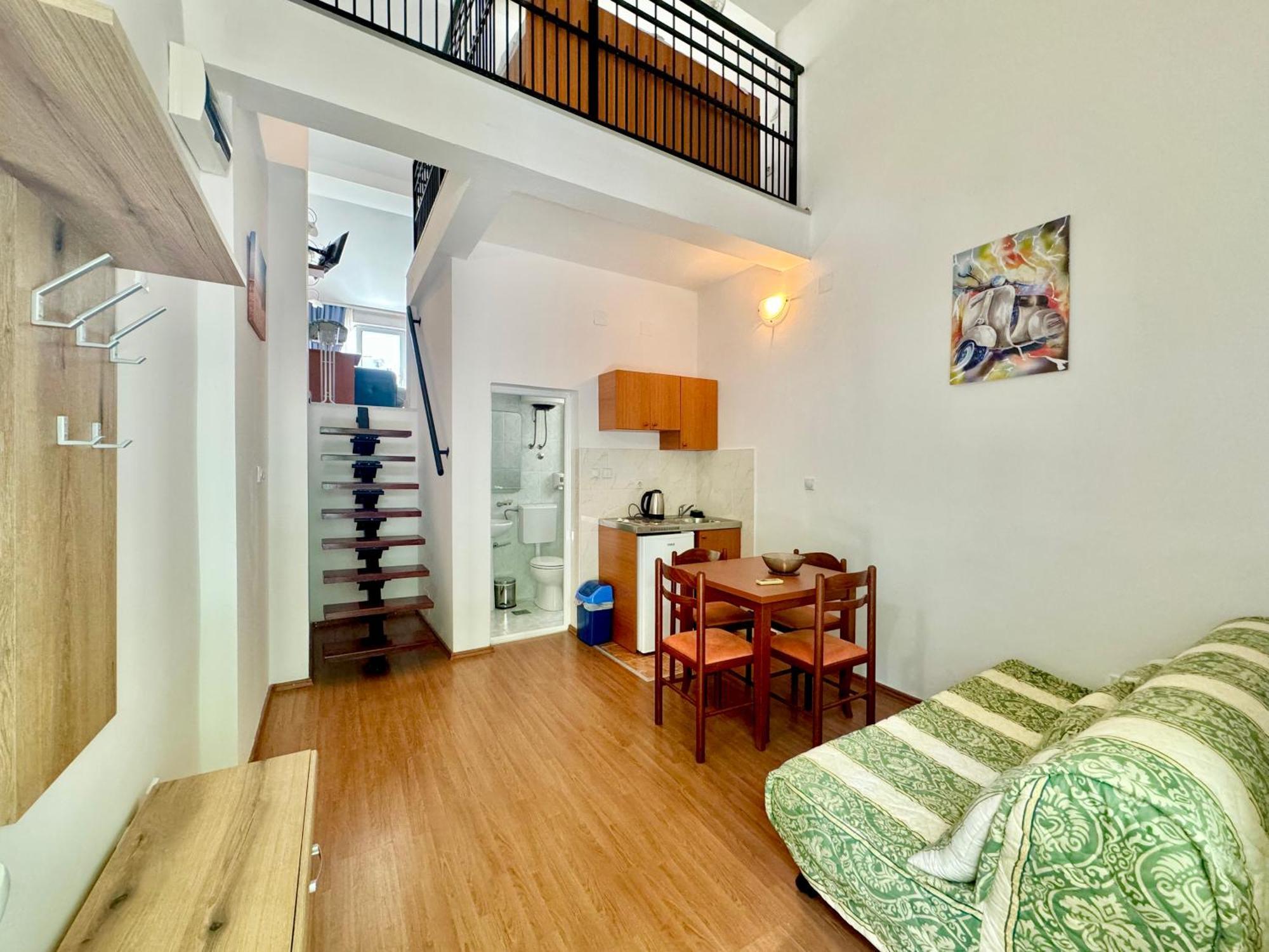 For-A Apartmani Bečići Luaran gambar