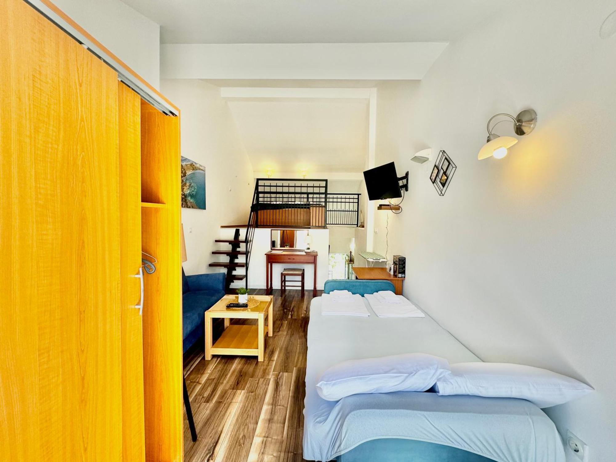 For-A Apartmani Bečići Luaran gambar